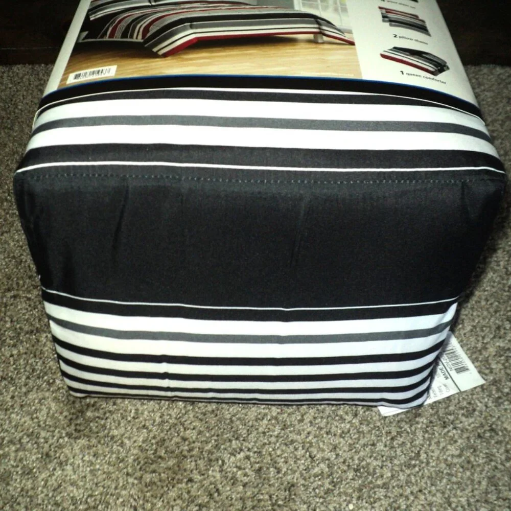 Mainstays Comforter Set w/ Sheets Queen 7 Pieces Red, Black, White Stripes NEW